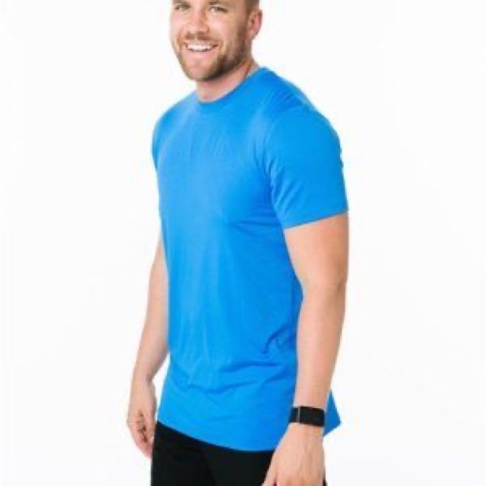 Zia Men’s links active T size large